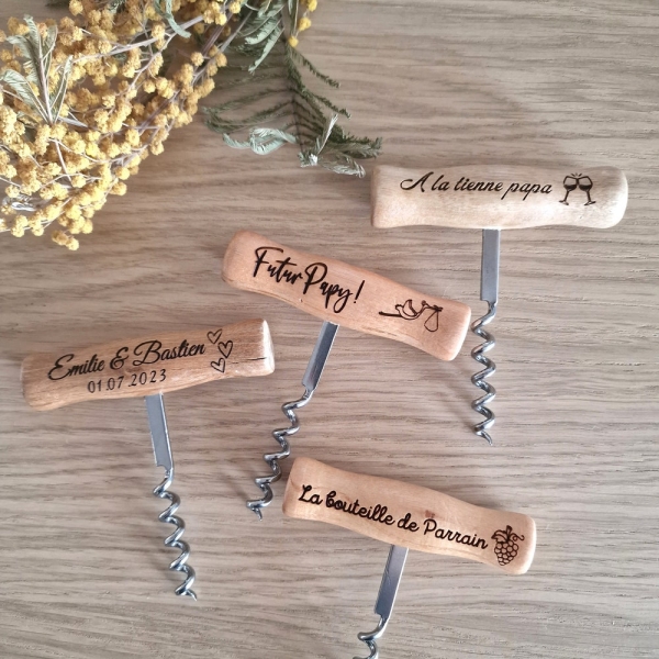 Personalized wooden corkscrew