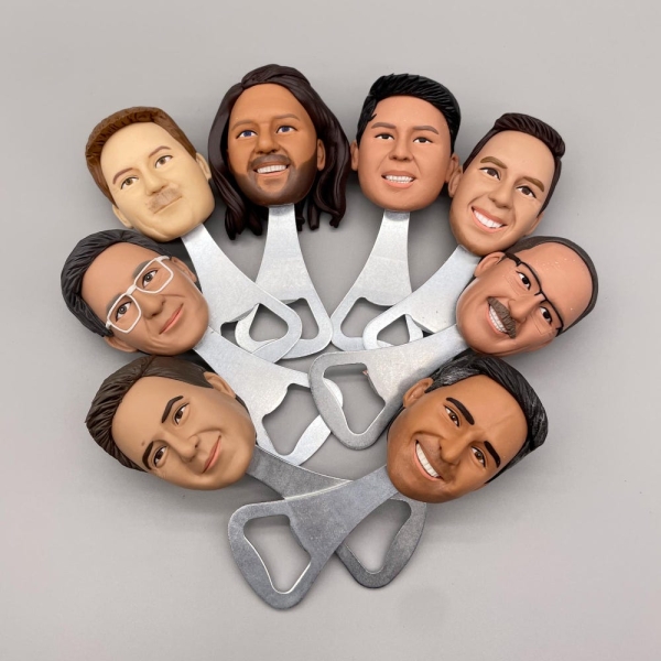 Custom Funny Best Man Group Facial Bottle Opener, Personalised Wedding Gifts, Custom Wine Stopper for Groom Best Man, Custom Bottle Opener