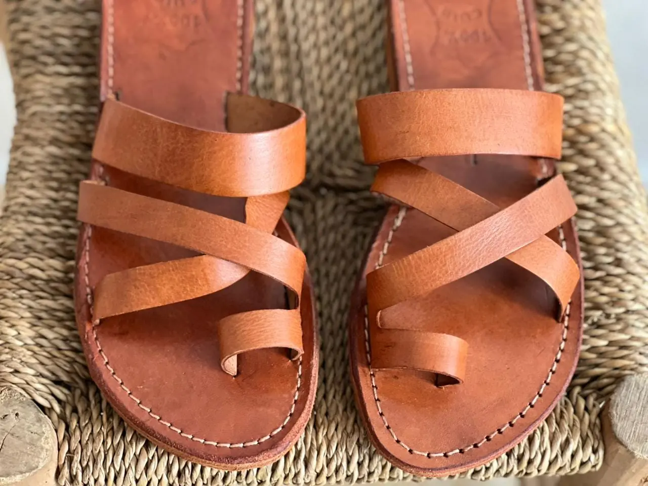 Women’s Brown Toe Loop Cross Strap Sandals